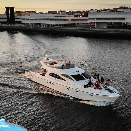 Barco no Coração da Cidade - Iate de 5 estrelas Viana do Castelo Extérieur photo