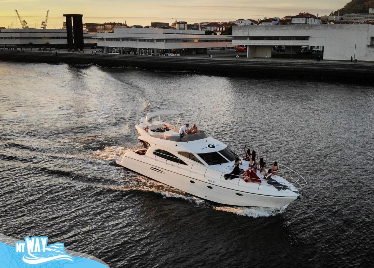 Barco no Coração da Cidade - Iate de 5 estrelas Viana do Castelo Extérieur photo